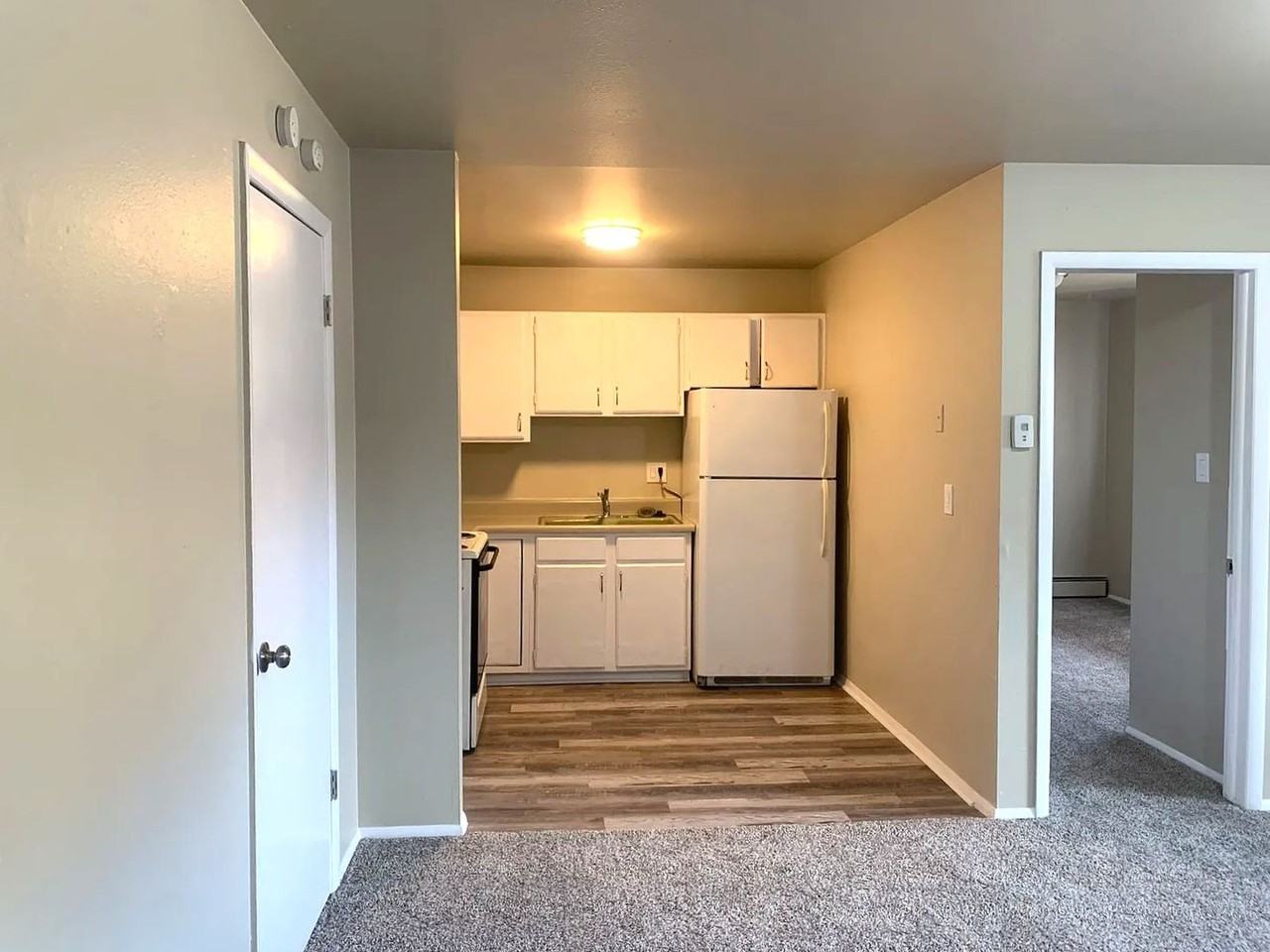 1660 Moore Ave #52 - Photo 4 of 20