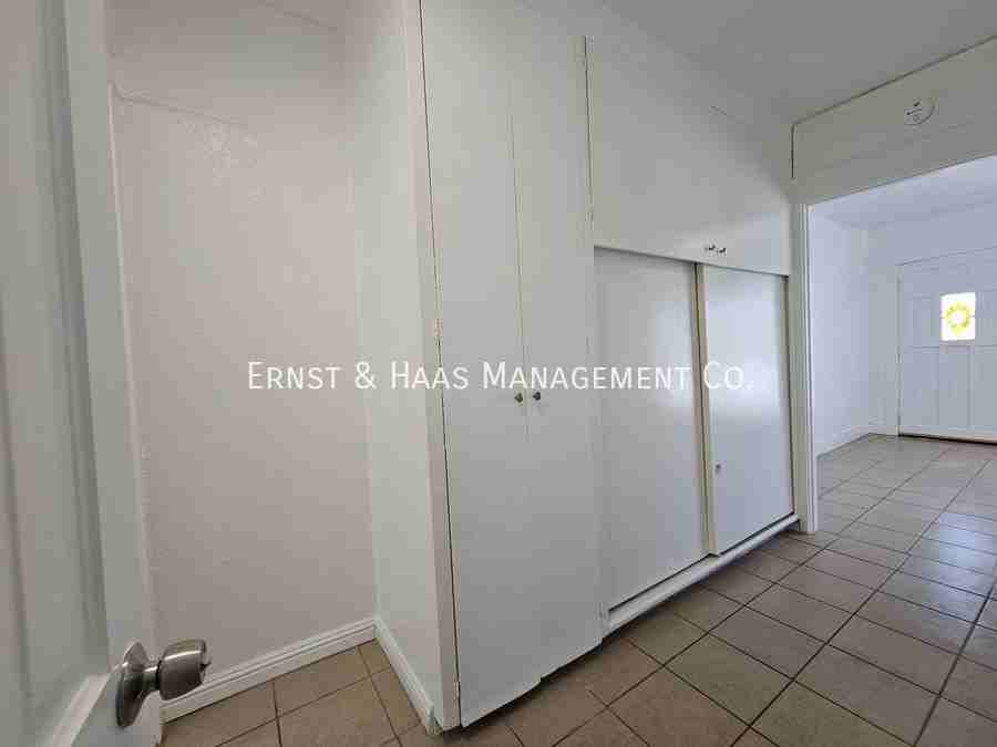 1468 Alamitos Ave - Photo 7 of 12