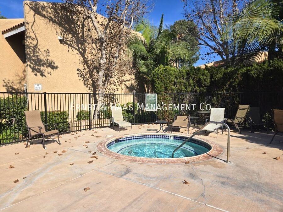 1101 W Macarthur Blvd #219 - Photo 2 of 12