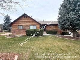 featured image of 1966 Fruitland Dr #1