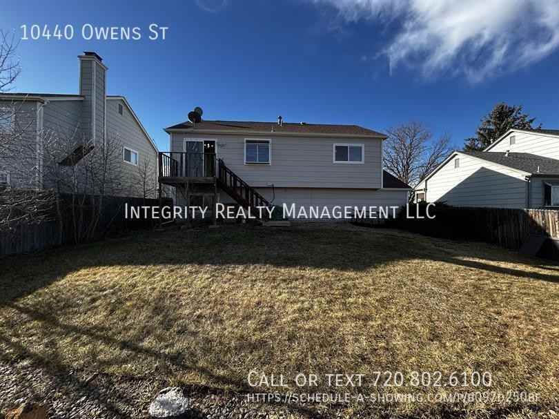 10440 Owens St - Photo 3 of 50