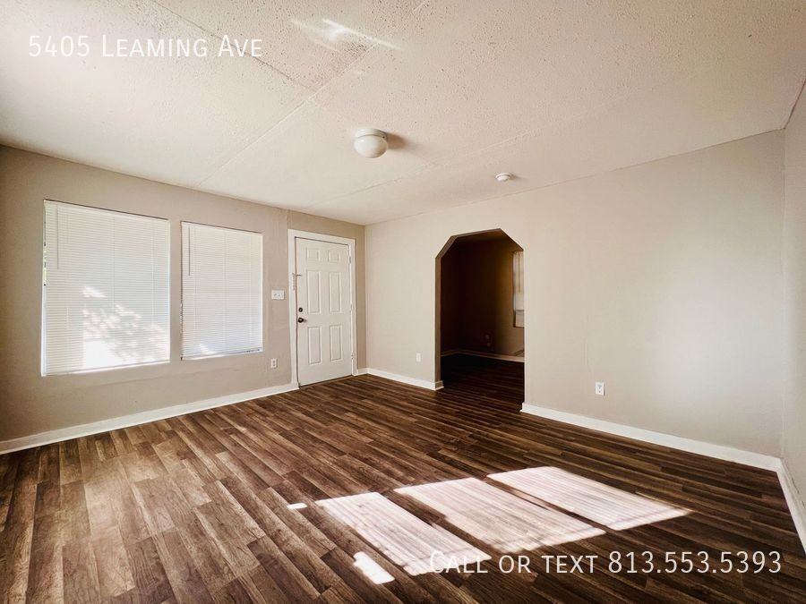 5405 Leaming Ave - Photo 6 of 25