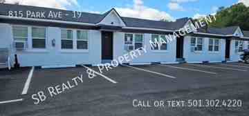 featured image of 815 Park Ave #19