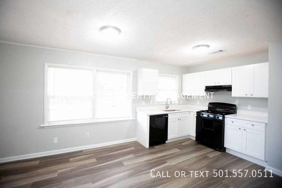 4 Wynne Cir - Photo 2 of 9