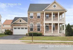 320 Hopkins Dr - Photo 1 of 1