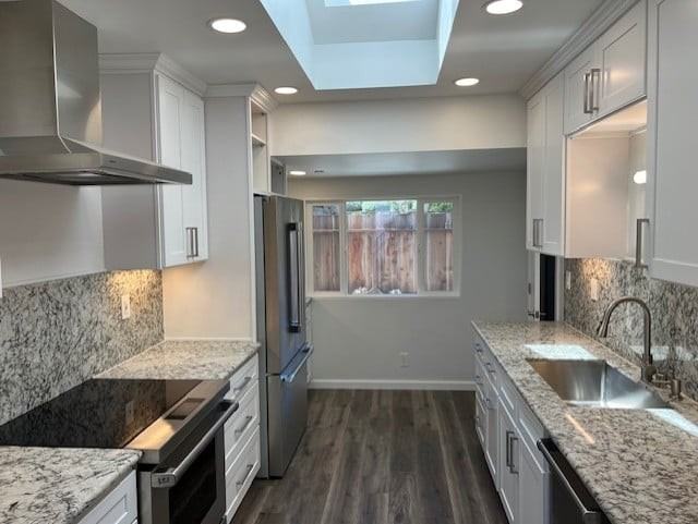 911 Shell Ave - Photo 5 of 18