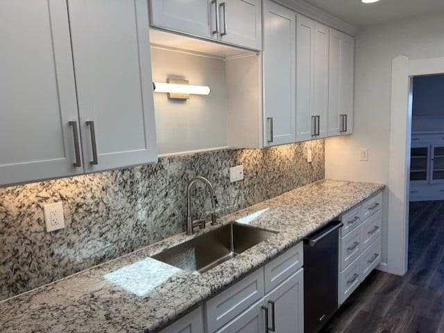 911 Shell Ave - Photo 6 of 18