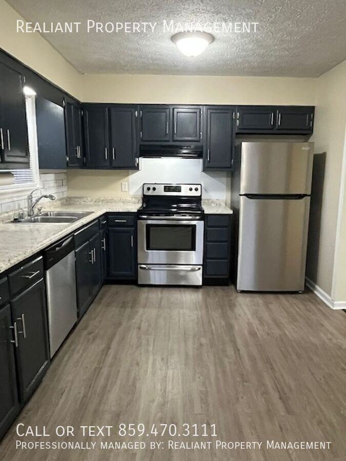 229 Shreveport Dr - Photo 2 of 17