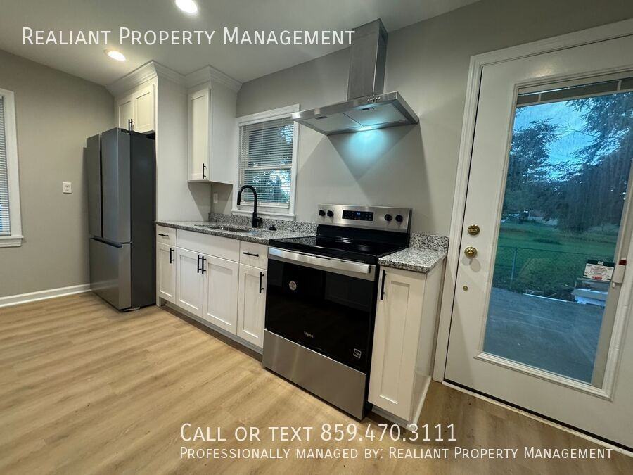 115 Rainbow Dr - Photo 4 of 33