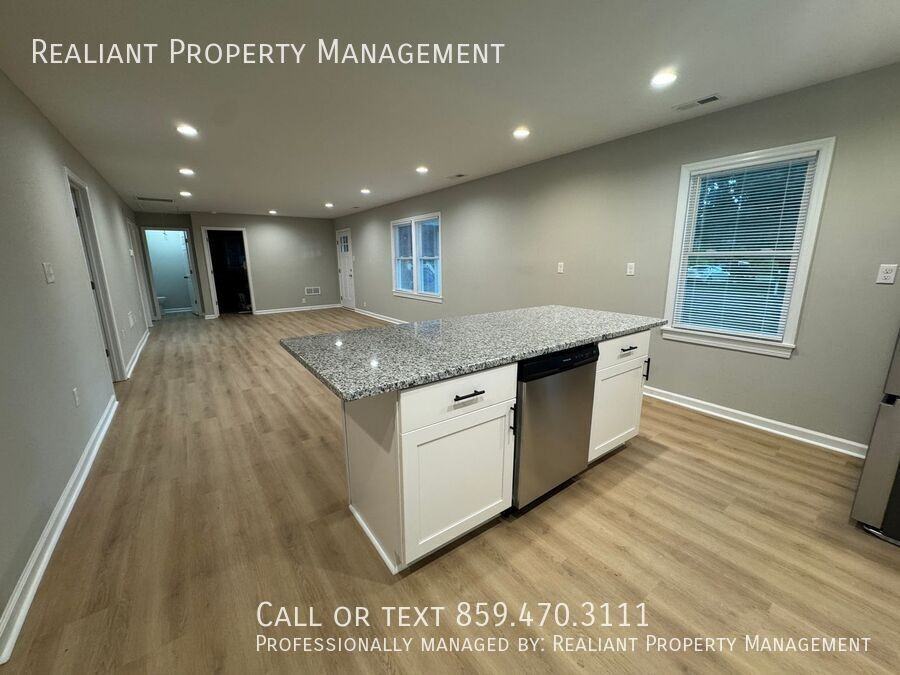 115 Rainbow Dr - Photo 5 of 33