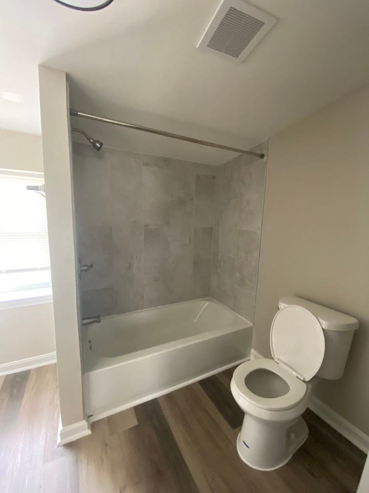 1725 Lemmon St - Photo 3 of 10