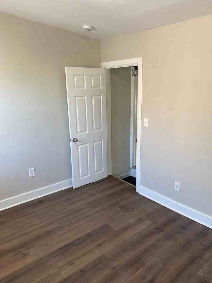 1817 Mchenry St - Photo 7 of 10