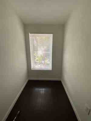 122 S Carlton St - Photo 7 of 11