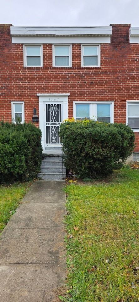 4267 Labyrinth Rd - Photo 7 of 22