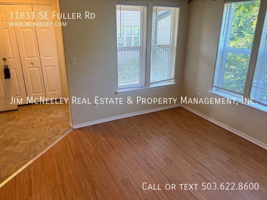 11631 Se Fuller Rd - Photo 2 of 12