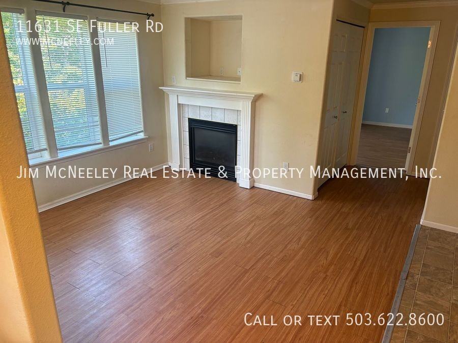 11631 Se Fuller Rd - Photo 3 of 12