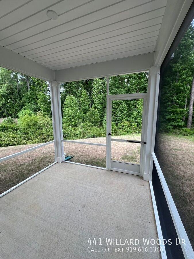 441 Willard Woods Dr - Photo 2 of 50