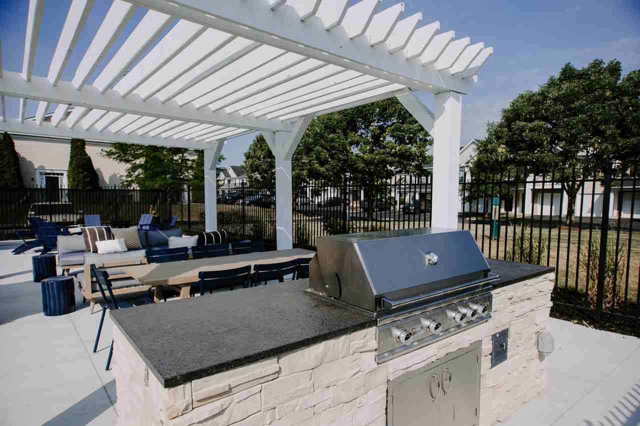 Sunbury Commons - Photo 3 of 43