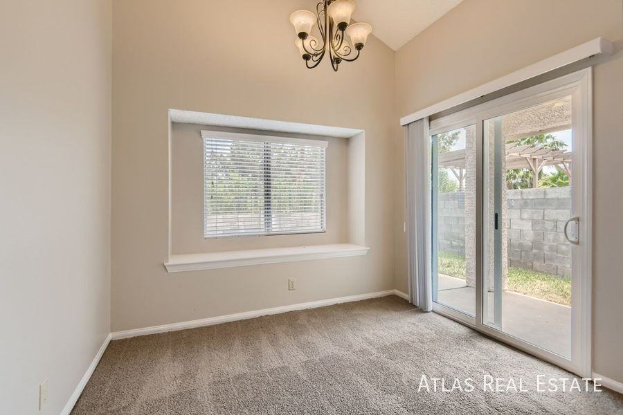 1659 Duarte Dr - Photo 4 of 17