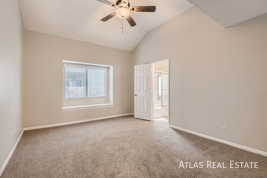 1659 Duarte Dr - Photo 7 of 17