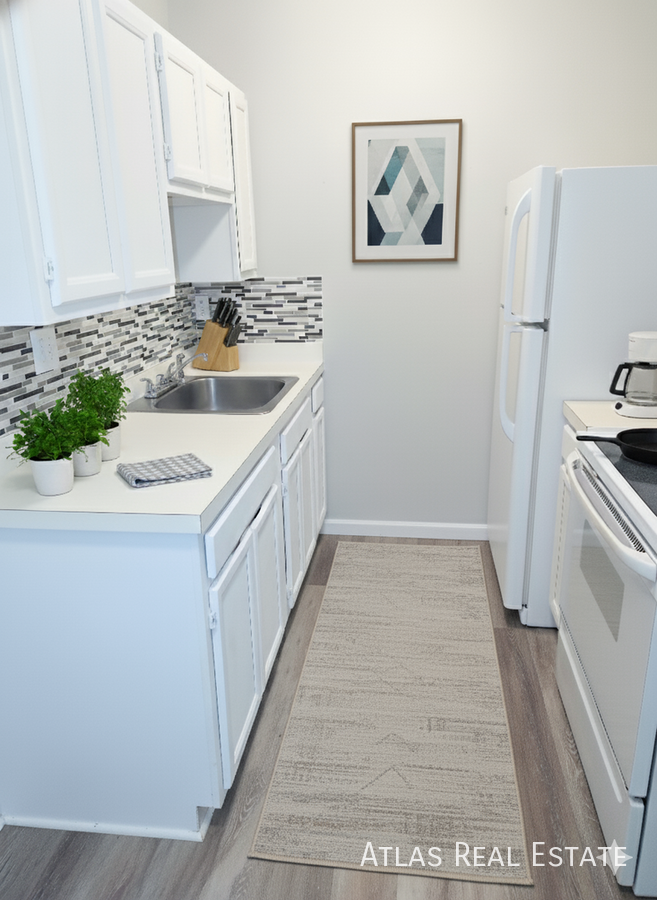 960 W Moreno Ave - Photo 2 of 14