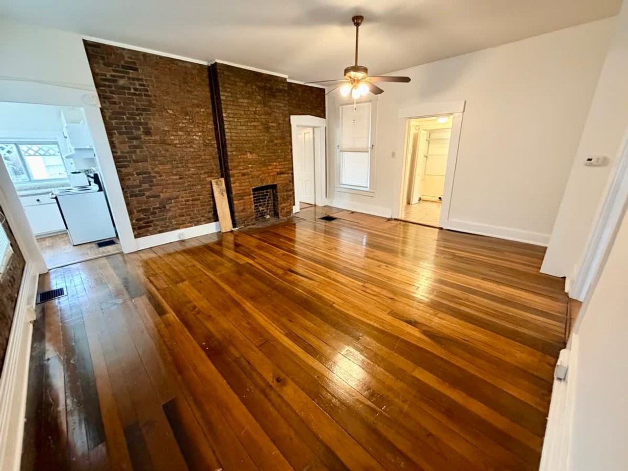 365 S Upper St #1 - Photo 4 of 17