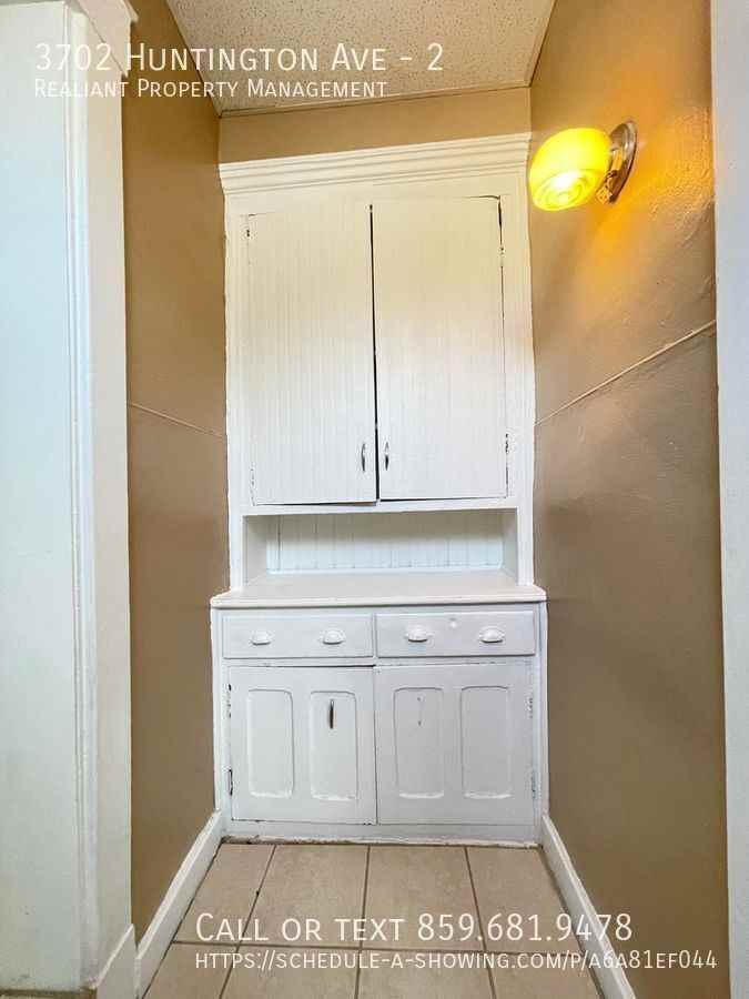 3702 Huntington Ave #2 - Photo 4 of 25