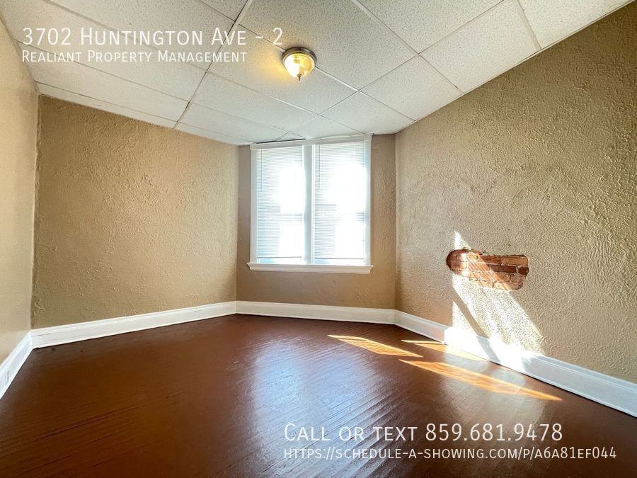 3702 Huntington Ave #2 - Photo 5 of 25