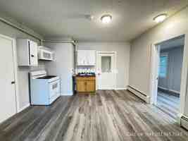 featured image of 513 Main St #4