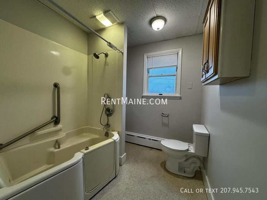 513 Main St #4 - Photo 6 of 7