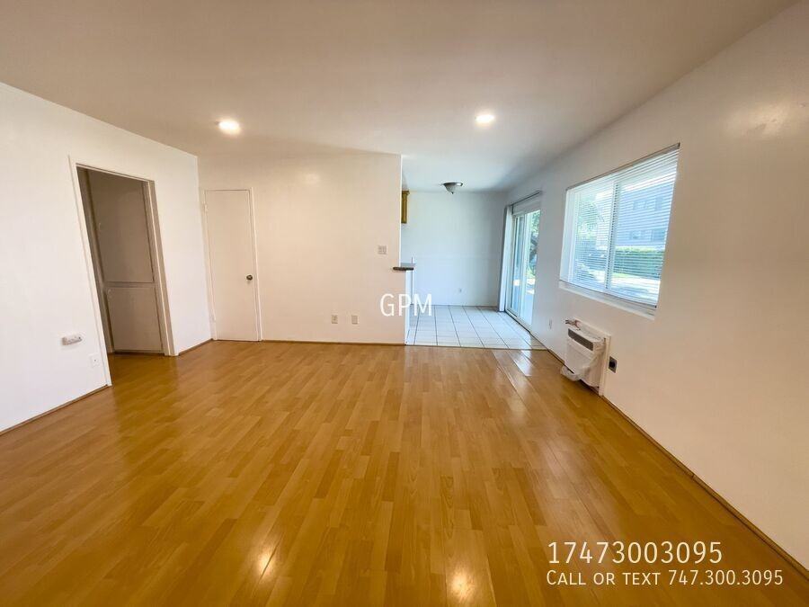 514 W Huntington Dr #E - Photo 2 of 11