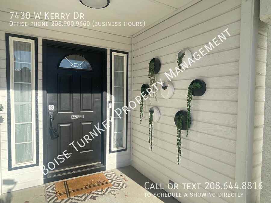 7430 W Kerry Dr - Photo 4 of 32