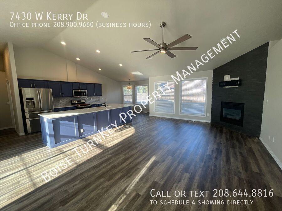 7430 W Kerry Dr - Photo 6 of 32