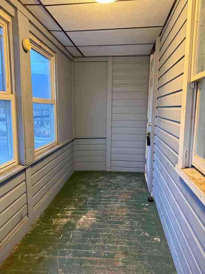 201 W Market St #2 - Photo 4 of 27