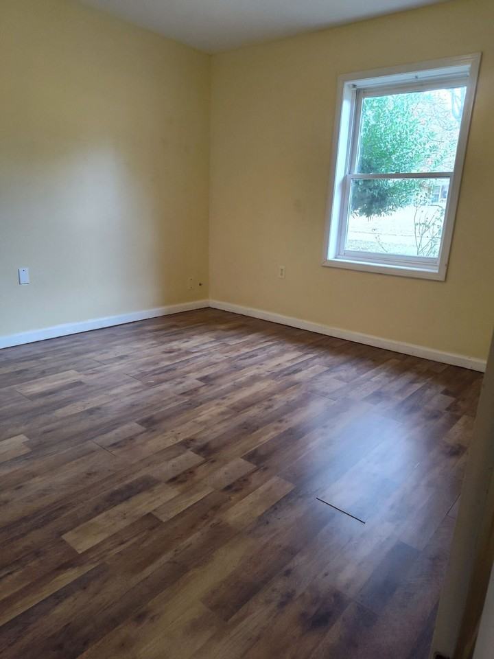 4080 Puckett Rd - Photo 7 of 8