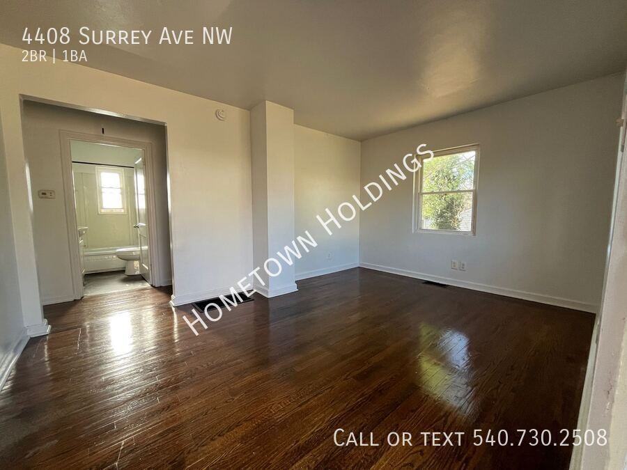 4408 Surrey Ave Nw - Photo 2 of 11