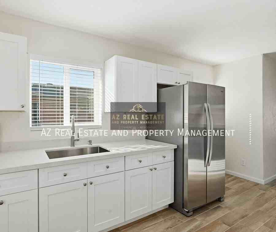 1807 N 18th St #E - Photo 7 of 23