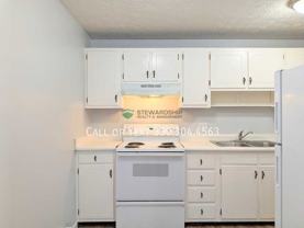 1111 N Elm St #E - Photo 1 of 1