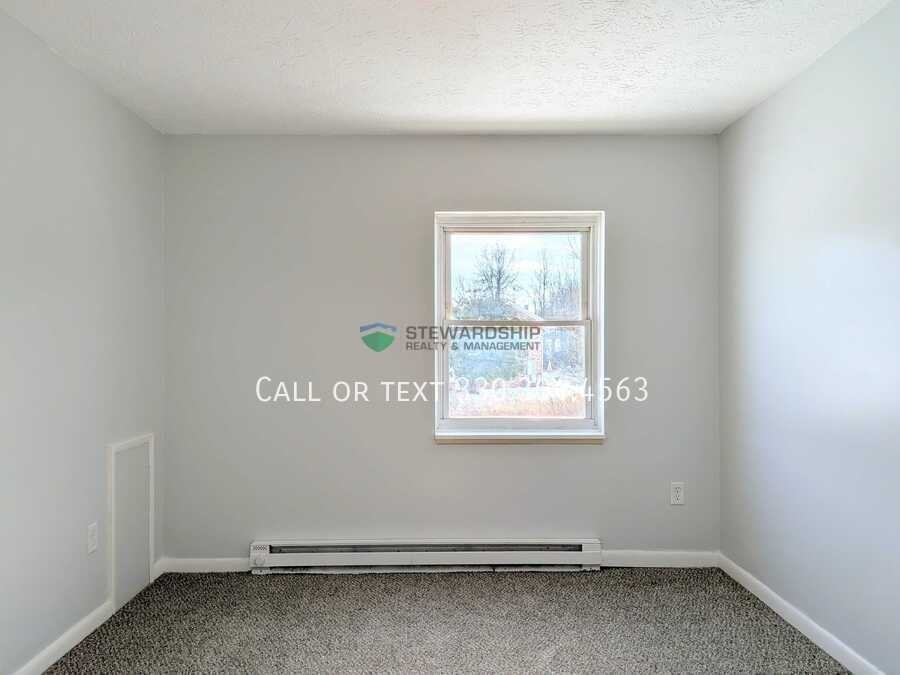 1111 N Elm St #E - Photo 5 of 10