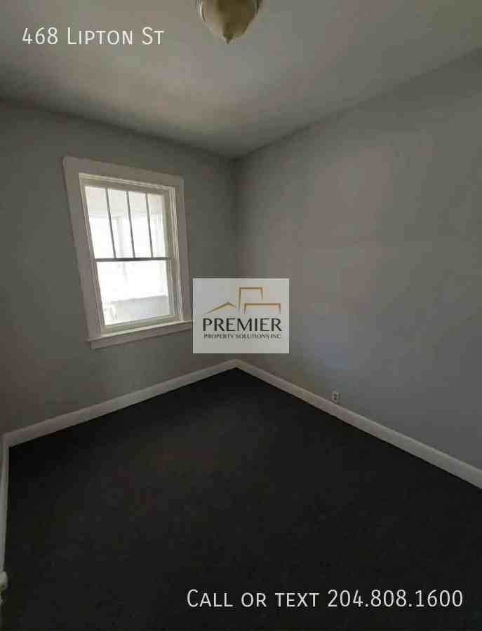 468 Lipton St - Photo 4 of 8