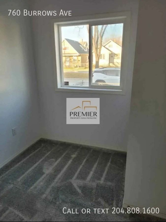 760 Burrows Ave - Photo 5 of 8