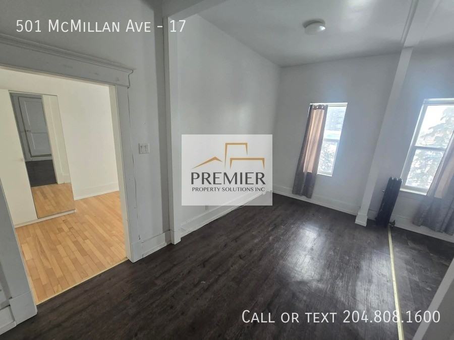 501 Mcmillan Ave #17 - Photo 3 of 6