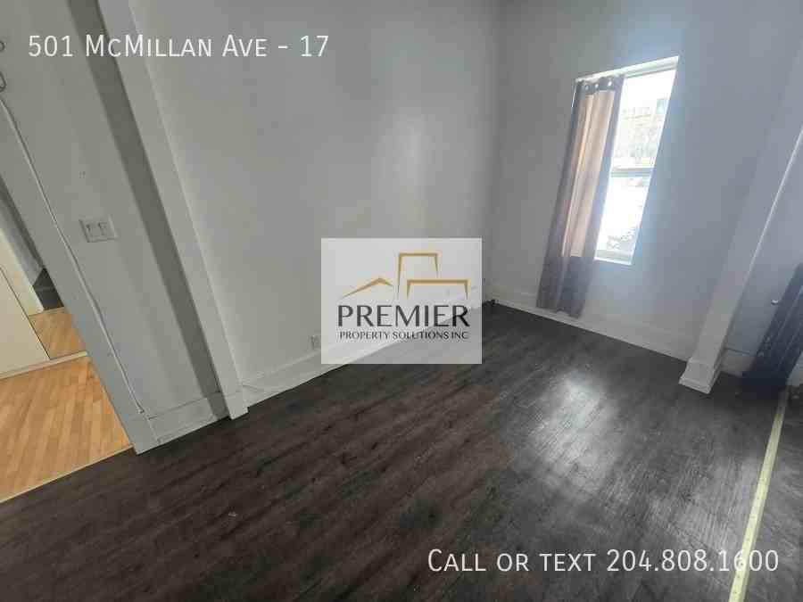 501 Mcmillan Ave #17 - Photo 4 of 6