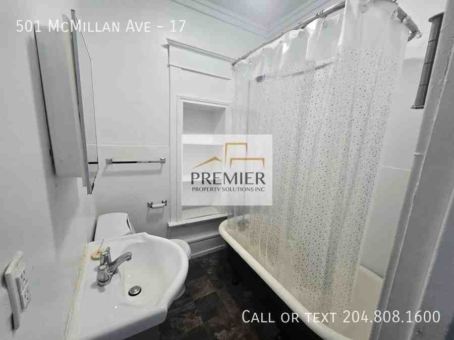 501 Mcmillan Ave #17 - Photo 6 of 6