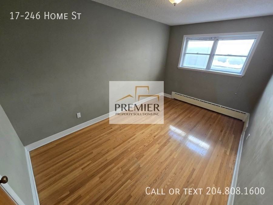 246 17-246 Home St - Photo 4 of 6