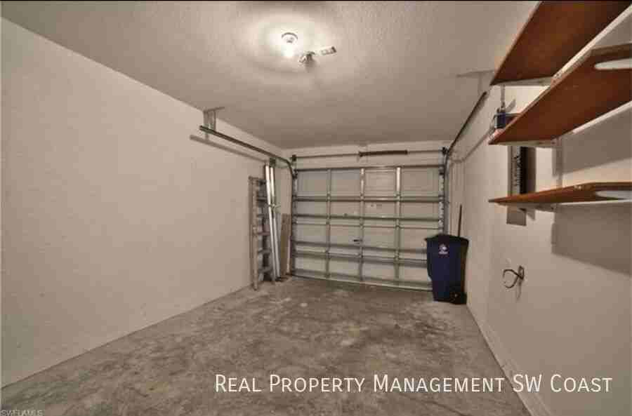 5172 Leeds Rd - Photo 2 of 25