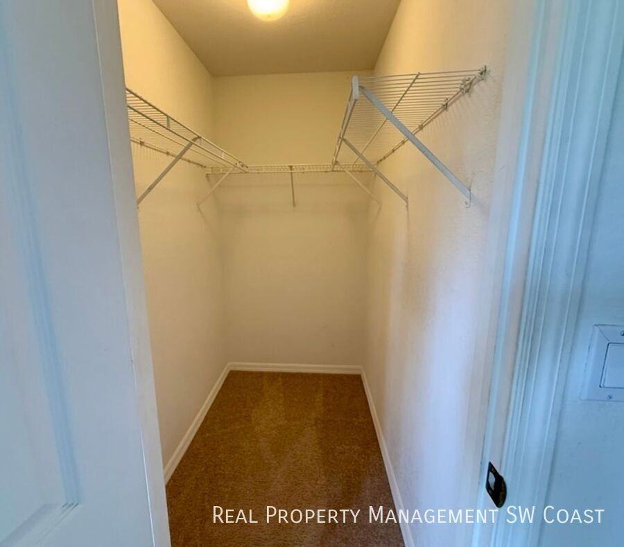 5172 Leeds Rd - Photo 6 of 25