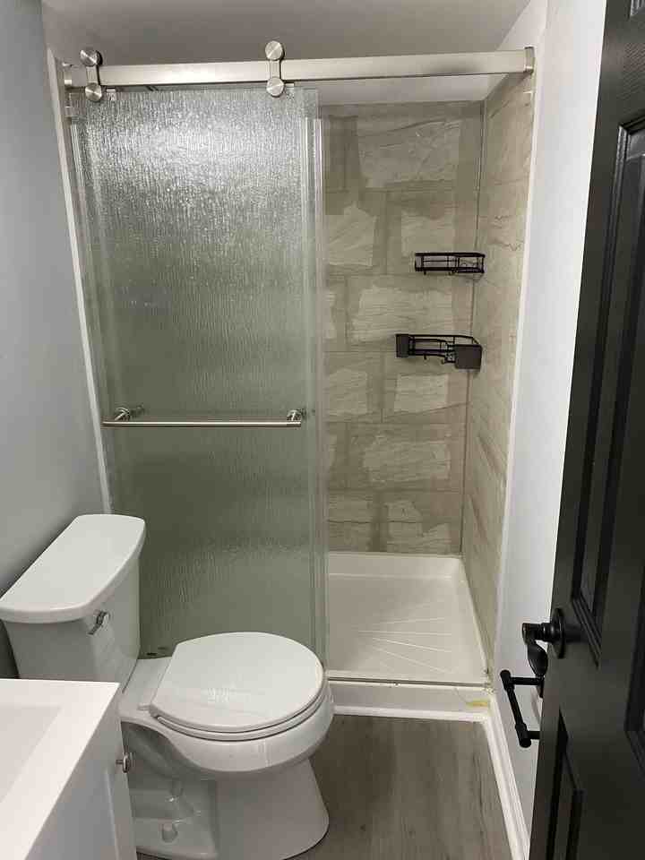 2933 Presstman St - Photo 4 of 10