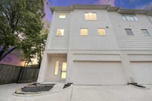 1014 Montrose Blvd #1014G - Photo 1 of 1