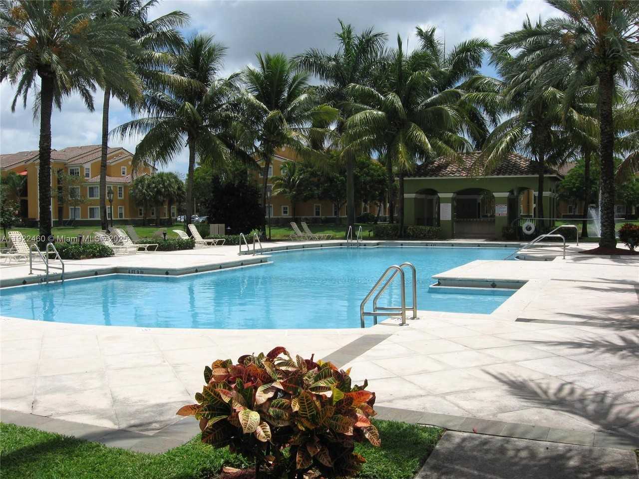 Miramar Blvd #2090-105 - Photo 2 of 30